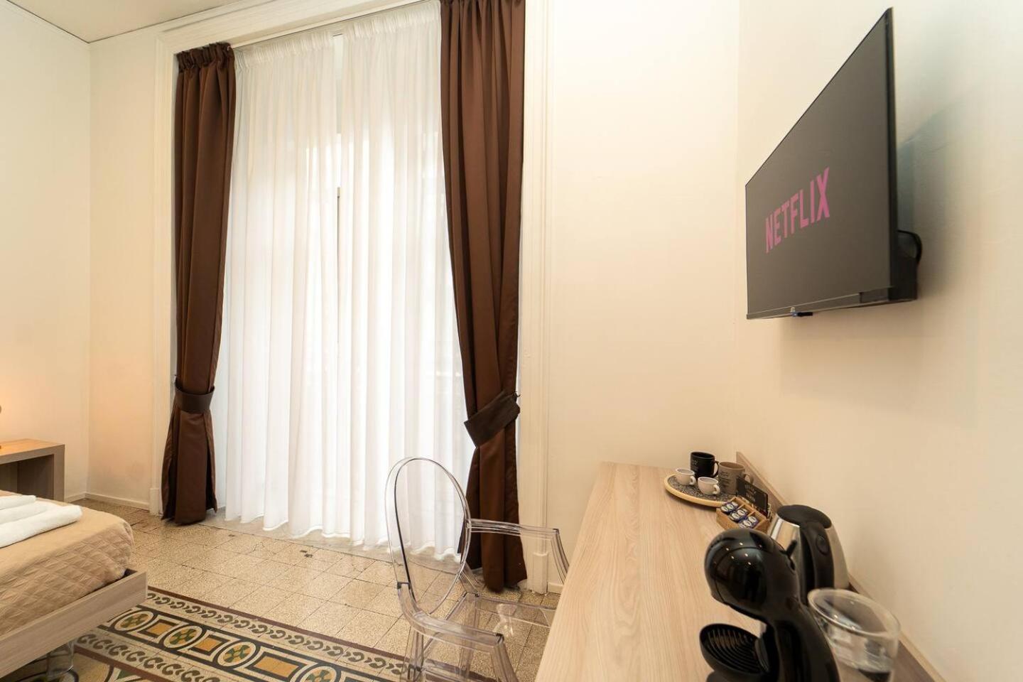 La Piazza Suite Naples Exterior photo
