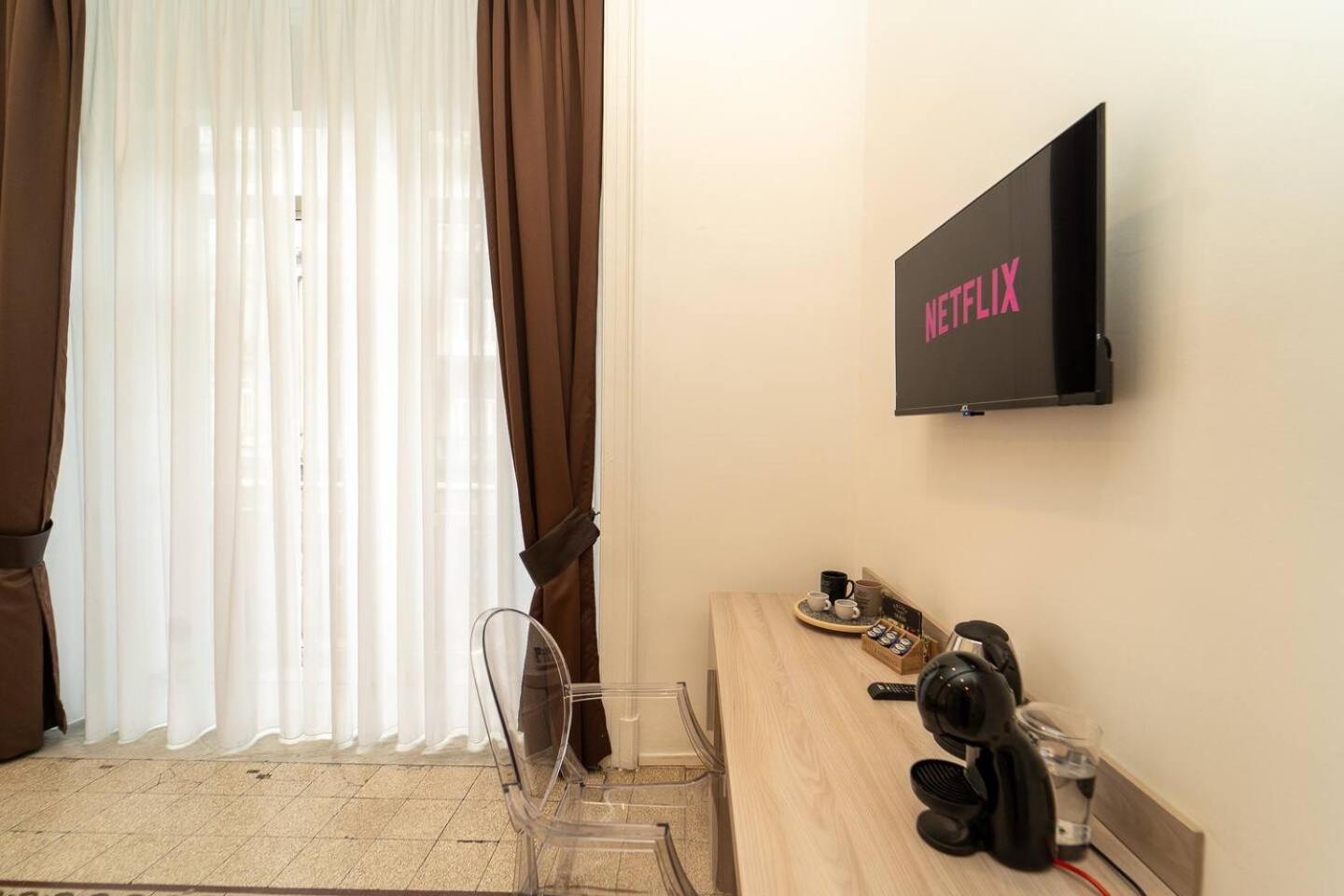 La Piazza Suite Naples Exterior photo